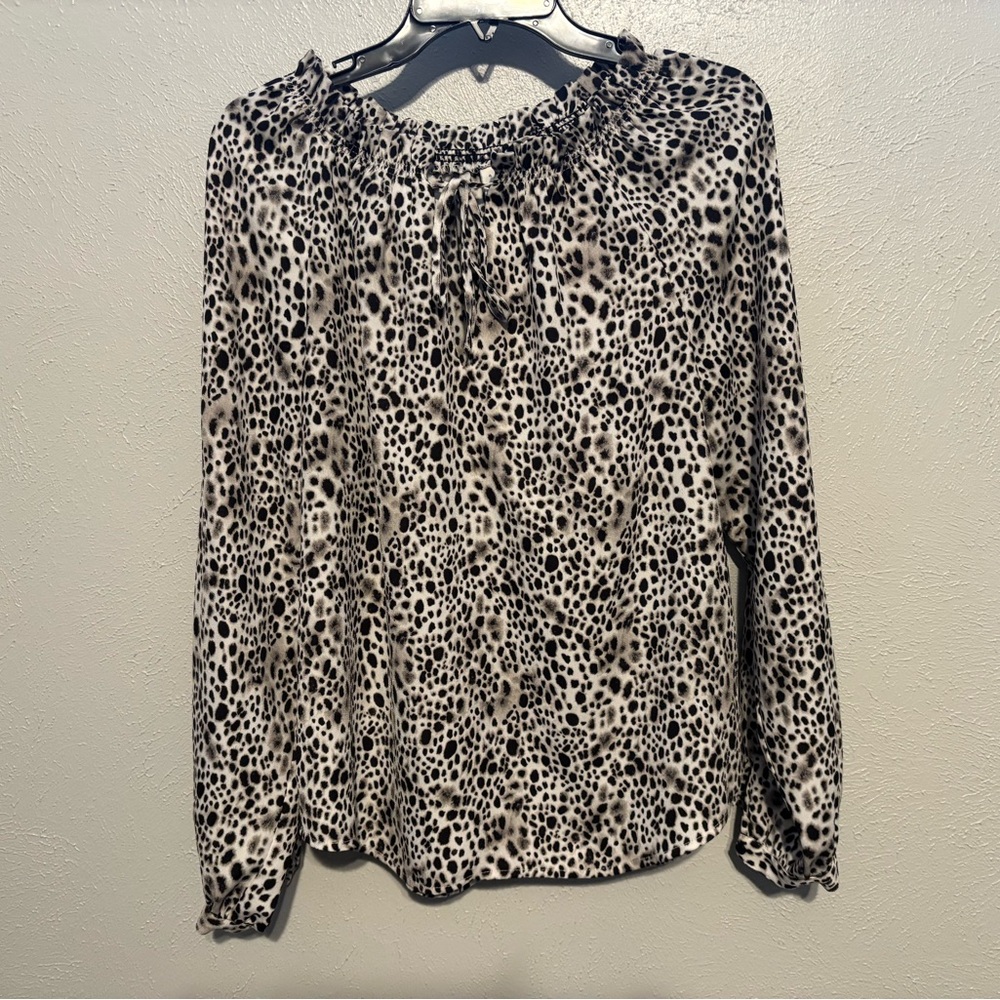 A New Day (Target) Leopard Print Women's Top size small EUC